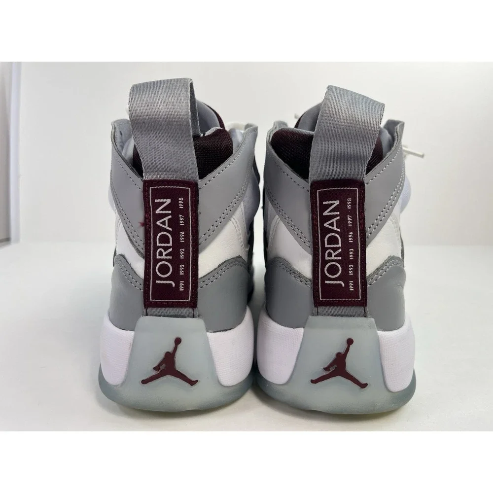 Nike Air Jordan Jumpman Two Trey Men's Size 9 White Cherrywood Red DO1925-103
